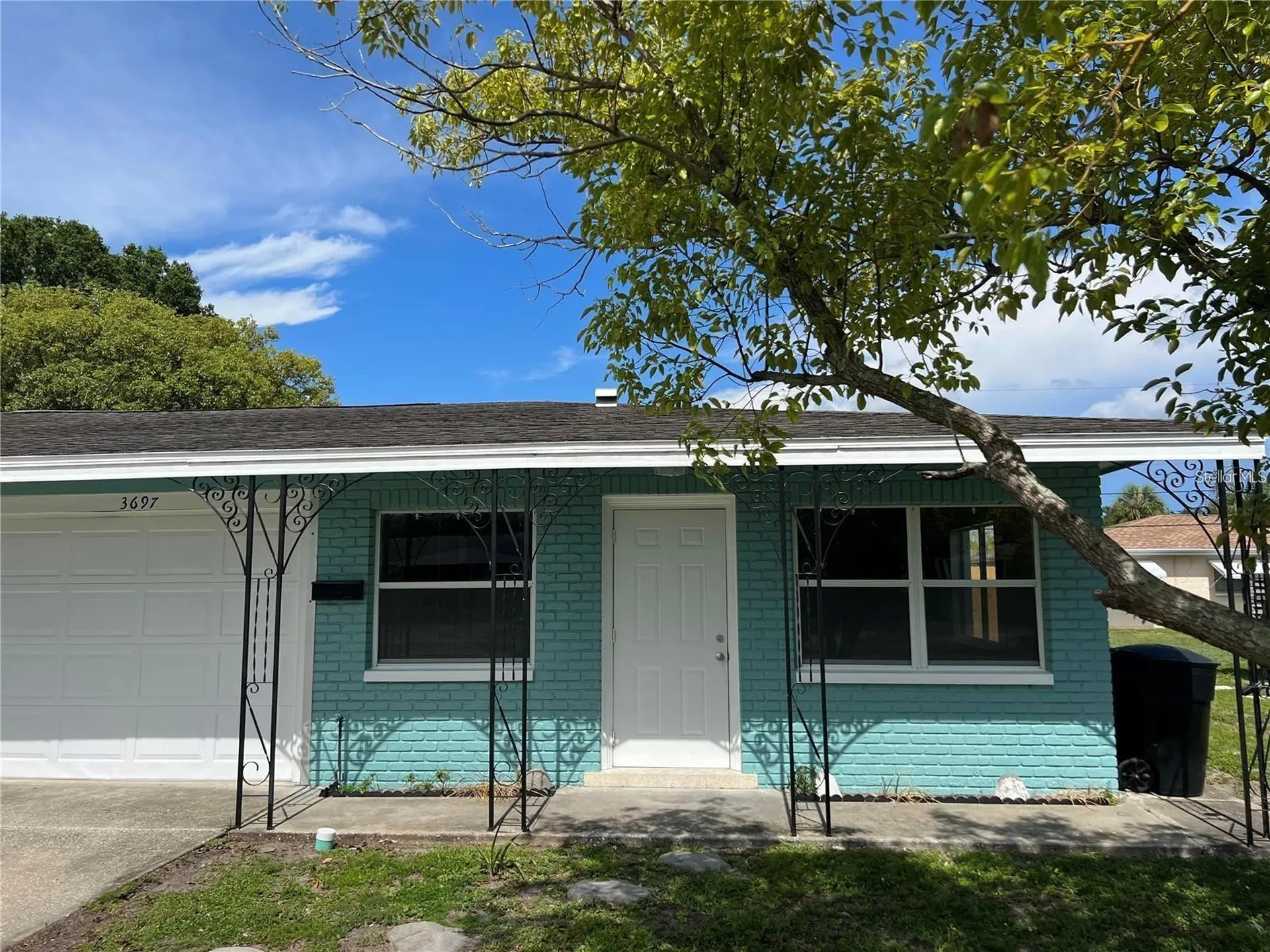 3697 59th Way N St Petersburg FL 33710