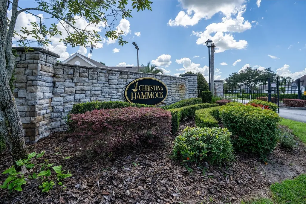 698 Lake Clark Place Lakeland FL 33813
