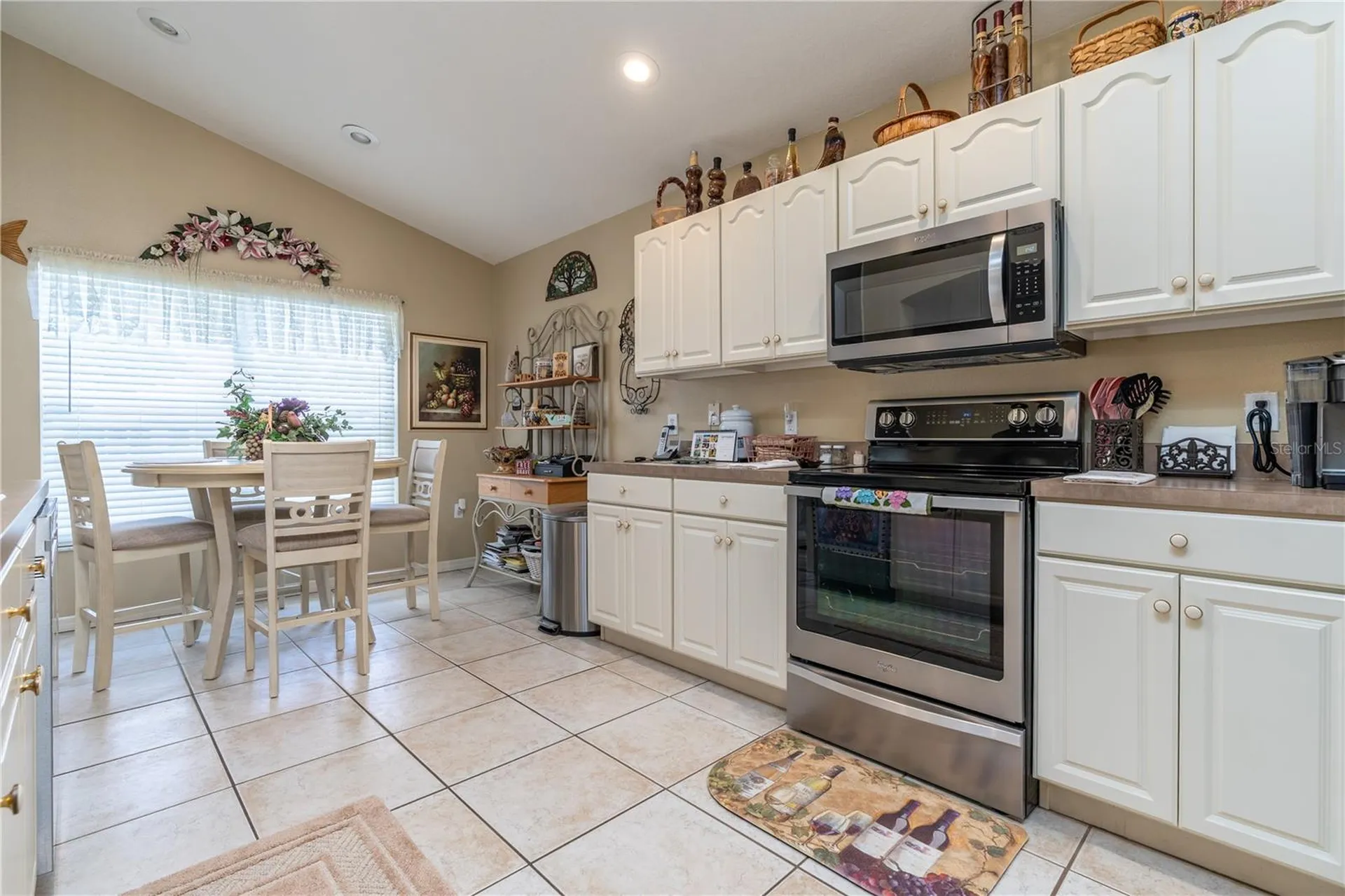 698 Lake Clark Place Lakeland FL 33813