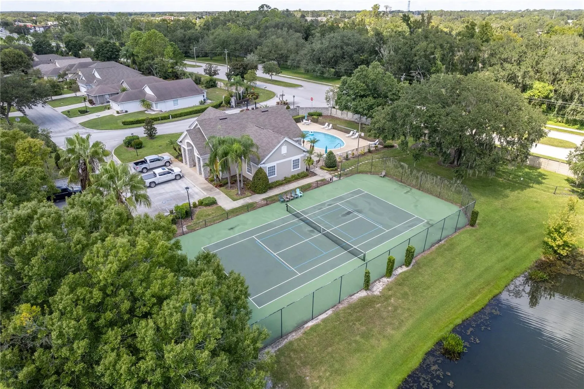 698 Lake Clark Place Lakeland FL 33813