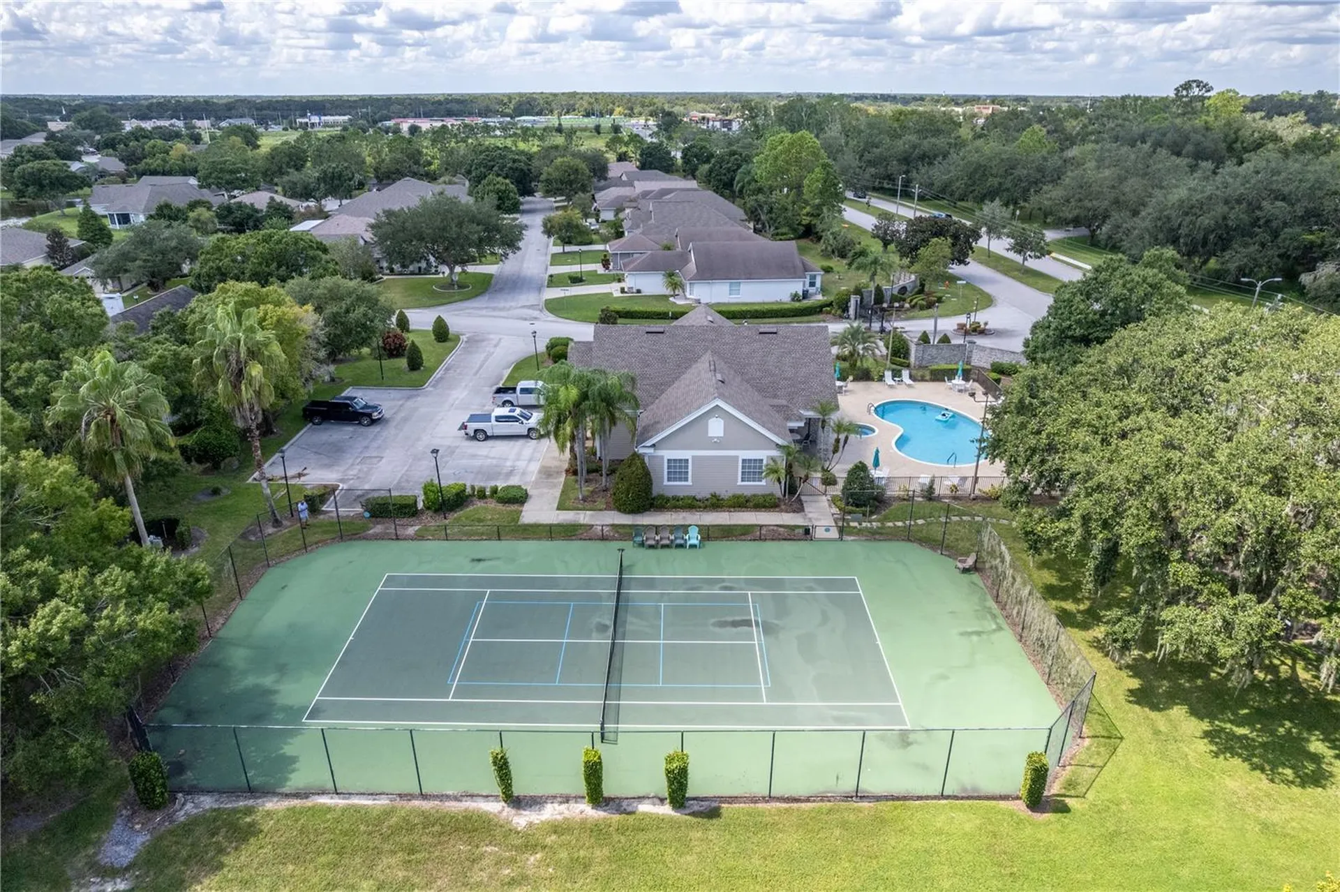 698 Lake Clark Place Lakeland FL 33813