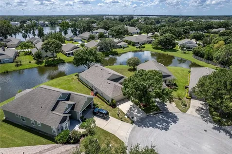 698 Lake Clark Place Lakeland FL 33813