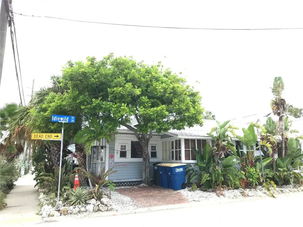 628 Mandalay Avenue Clearwater Beach FL 33767