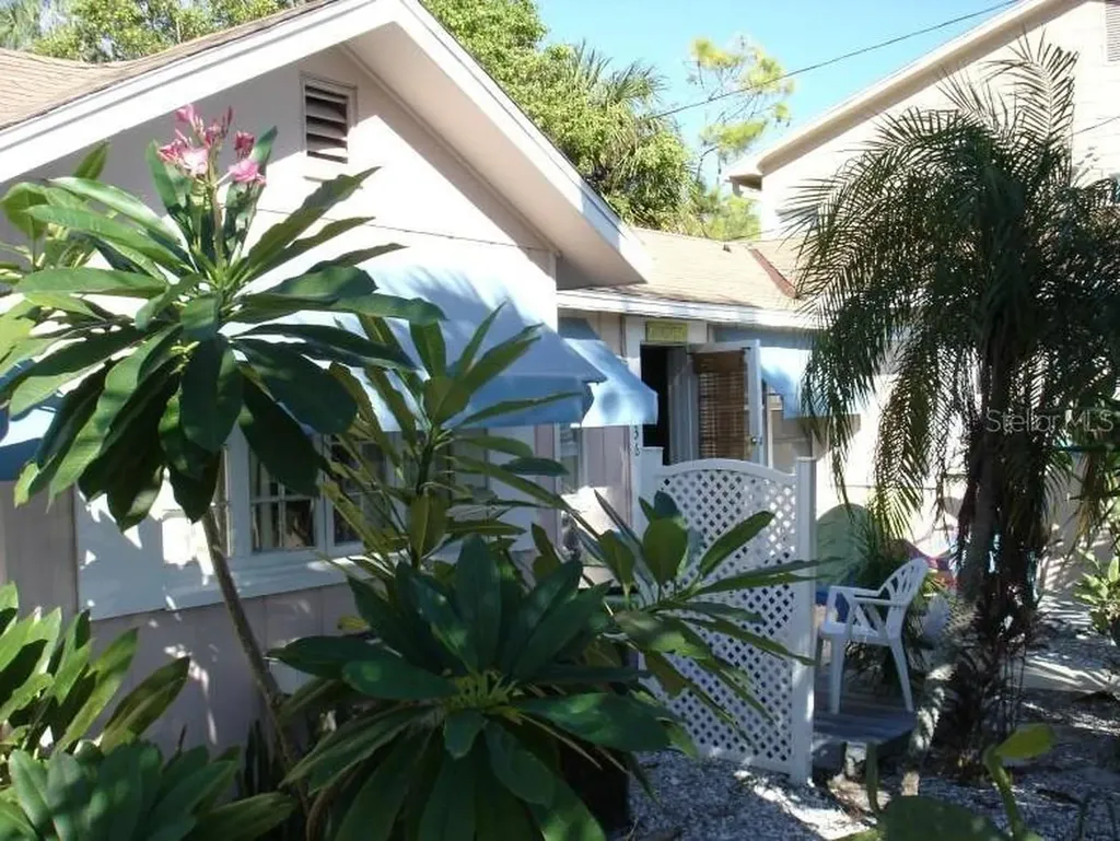 628 Mandalay Avenue Clearwater Beach FL 33767