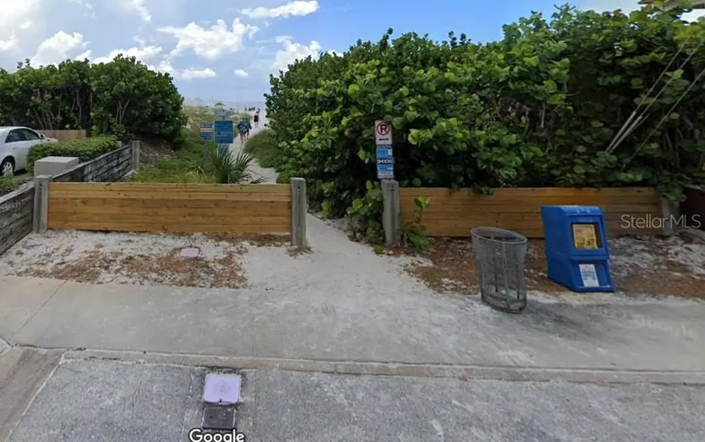 628 Mandalay Avenue Clearwater Beach FL 33767