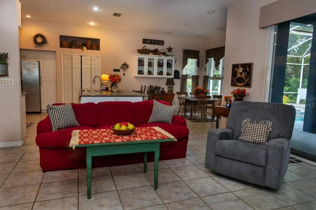 5260 Hammock Circle St Cloud FL 34771