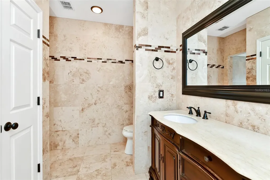 5925 Chesapeake Park Orlando FL 32819