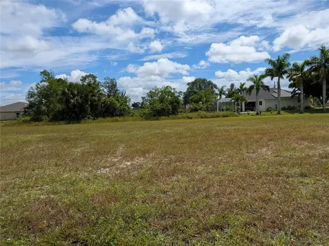 3421 Andalusia Boulevard Cape Coral FL 33909
