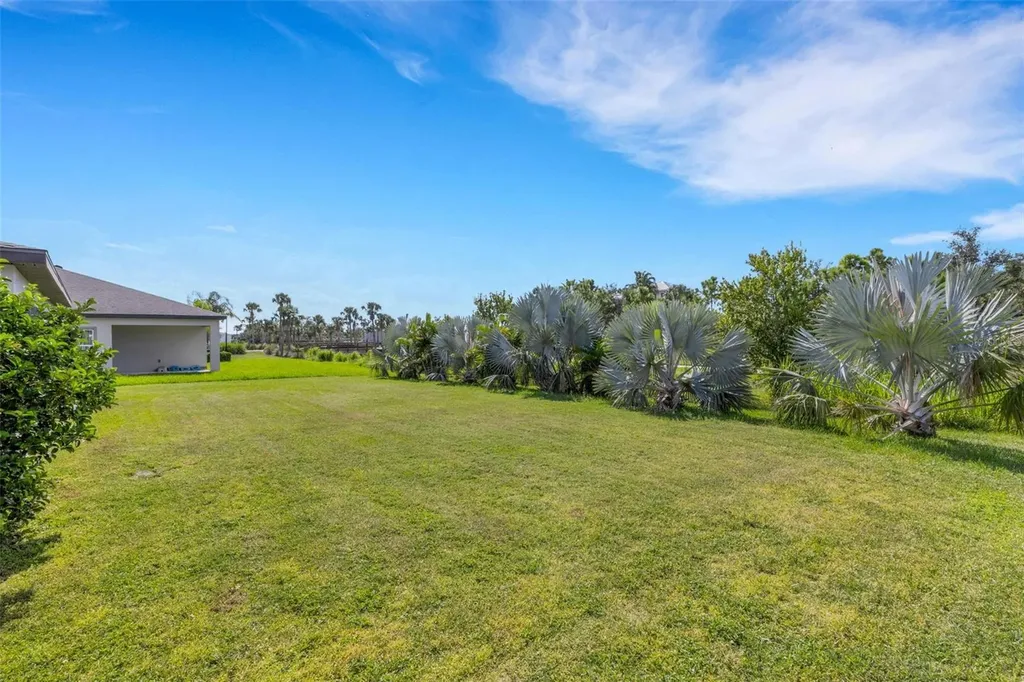 2436 Sand Gables Trail Bradenton FL 34208