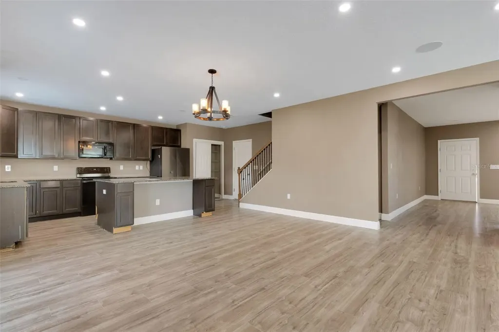 2436 Sand Gables Trail Bradenton FL 34208
