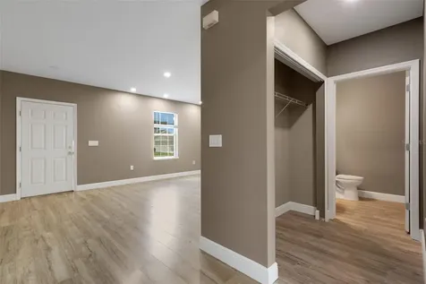 2436 Sand Gables Trail Bradenton FL 34208