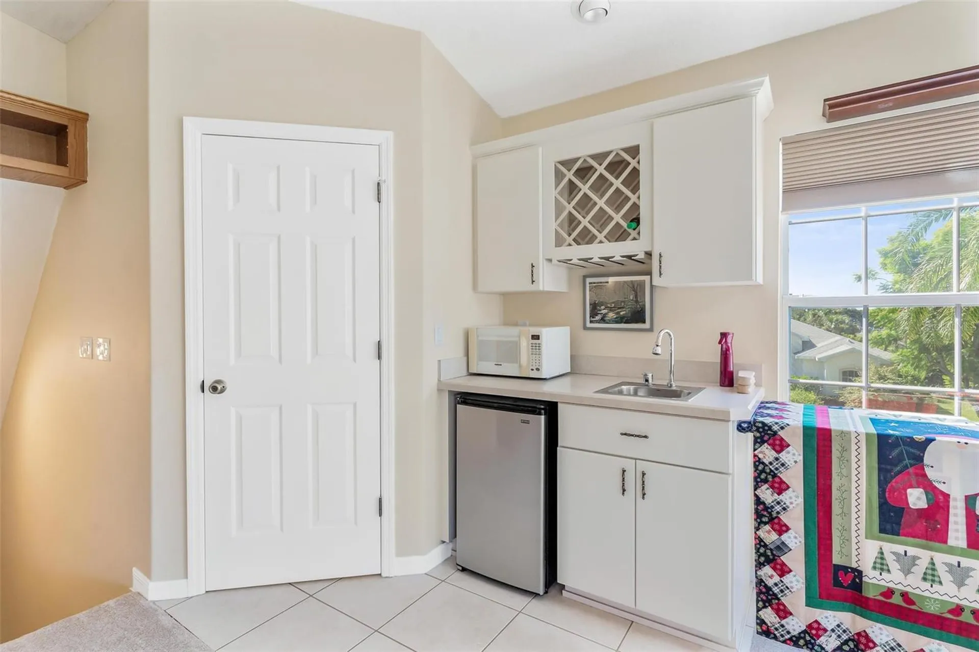 5486 Bounty Circle Tavares FL 32778