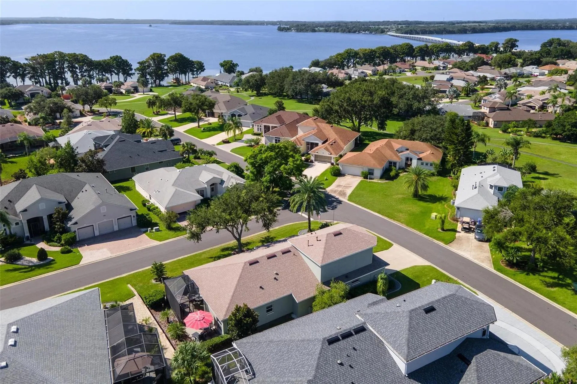 5486 Bounty Circle Tavares FL 32778