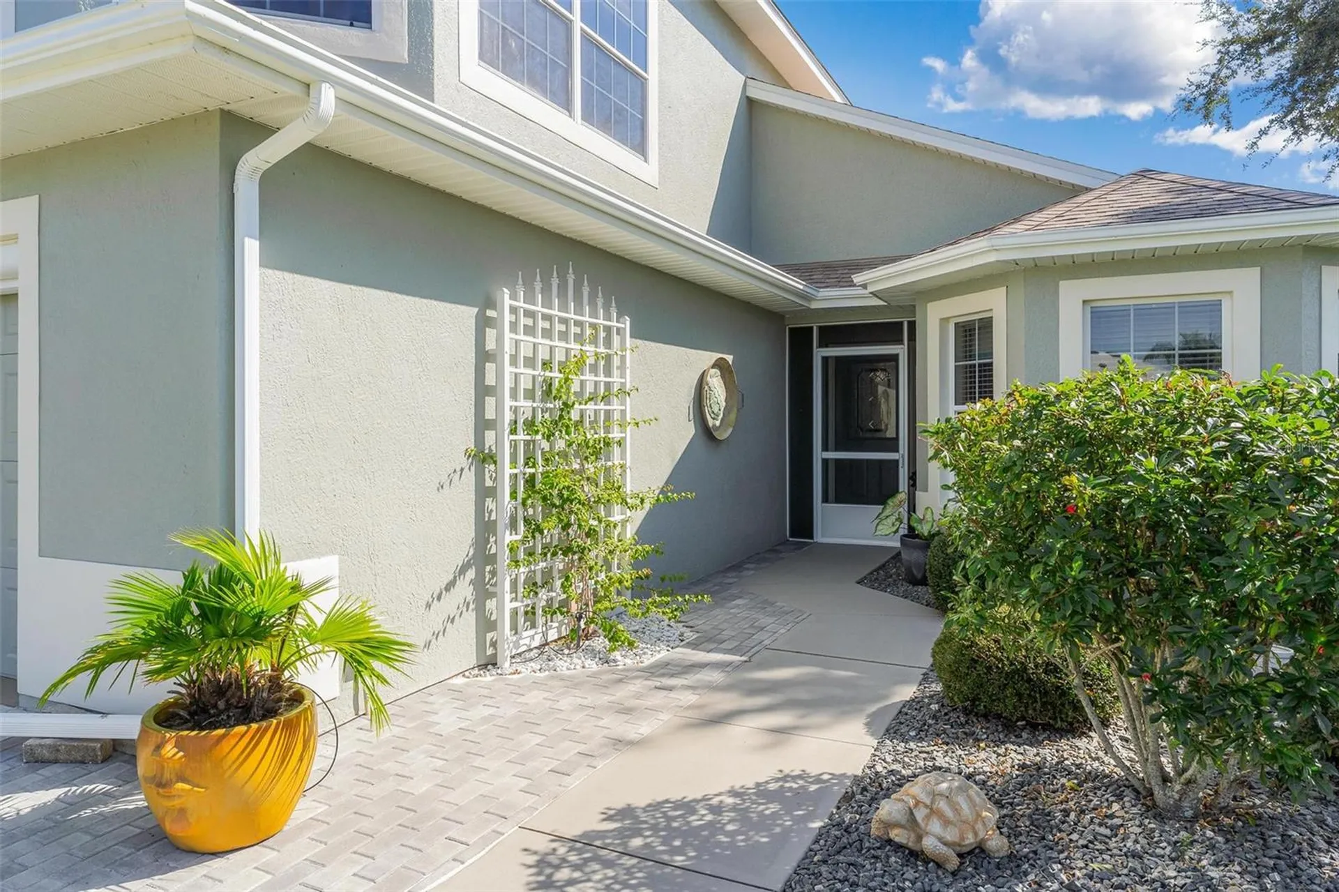 5486 Bounty Circle Tavares FL 32778