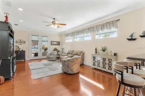 5486 Bounty Circle Tavares FL 32778