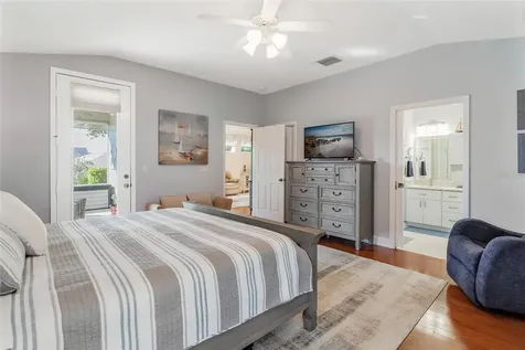 5486 Bounty Circle Tavares FL 32778