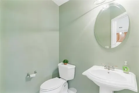 5486 Bounty Circle Tavares FL 32778