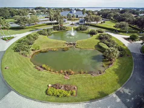 5486 Bounty Circle Tavares FL 32778