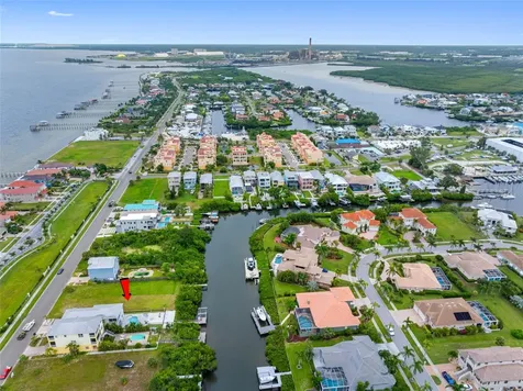 6415 Marbella Boulevard Apollo Beach FL 33572