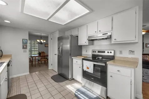 2045 SE 32nd Street Ocala FL 34471