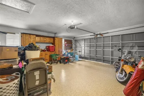 2045 SE 32nd Street Ocala FL 34471