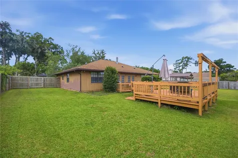 2045 SE 32nd Street Ocala FL 34471
