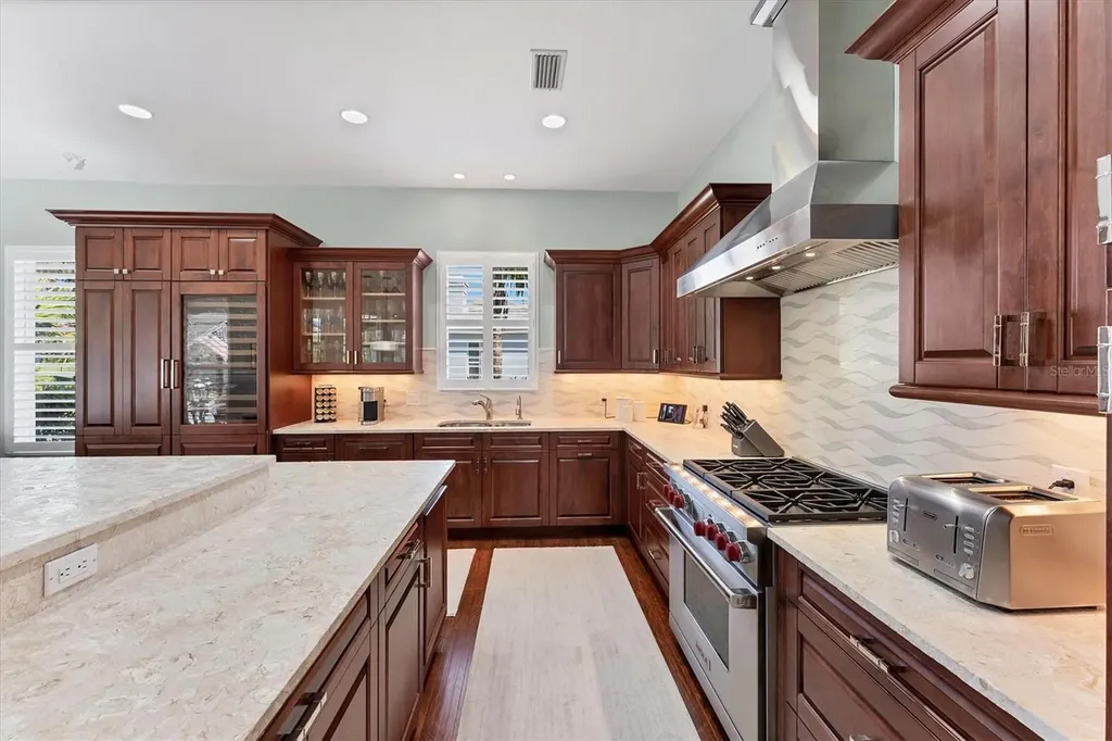 8214 Regents Court University Park FL 34201