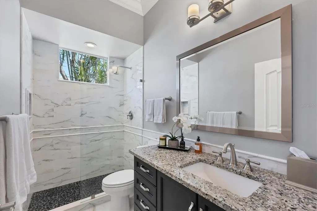 8214 Regents Court University Park FL 34201
