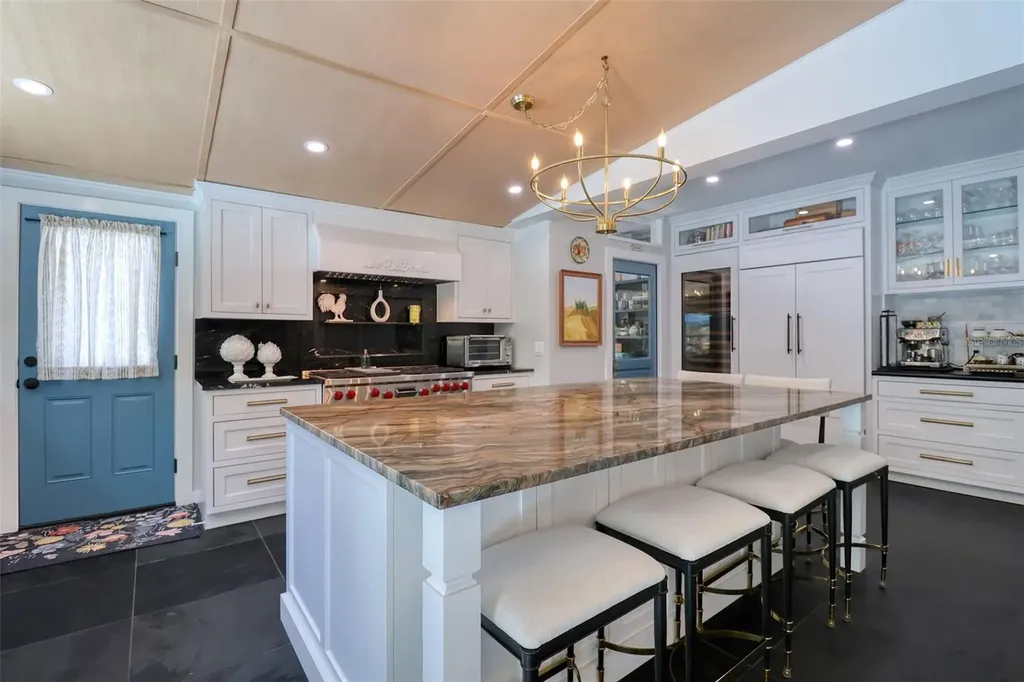 225 President Street Dunedin FL 34698