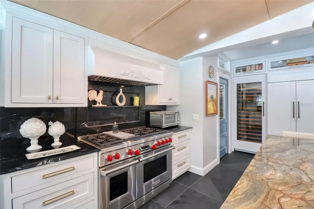 225 President Street Dunedin FL 34698