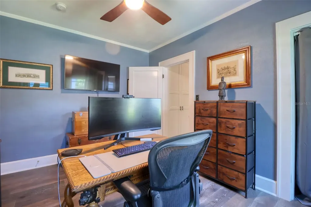 225 President Street Dunedin FL 34698