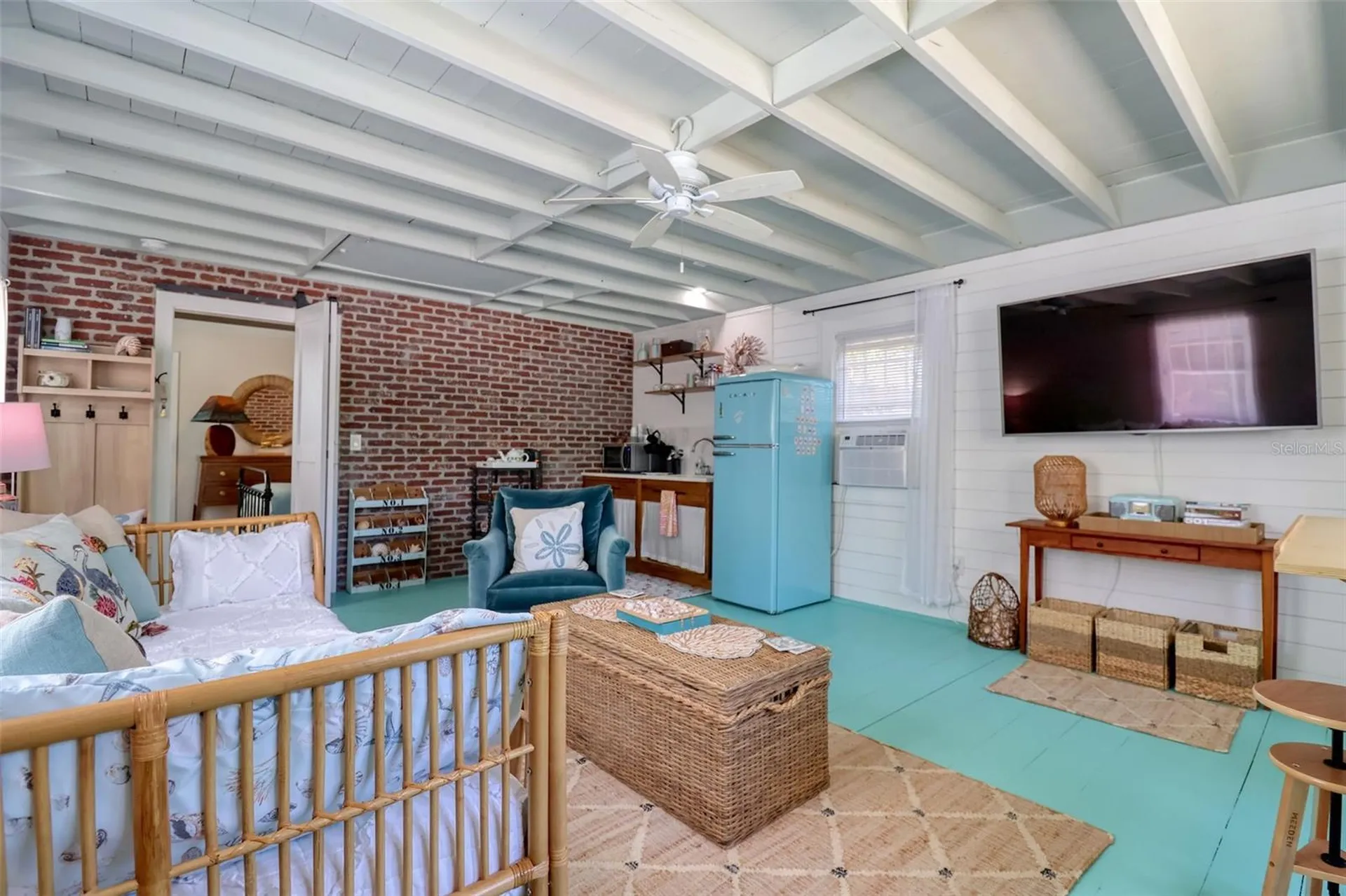 225 President Street Dunedin FL 34698