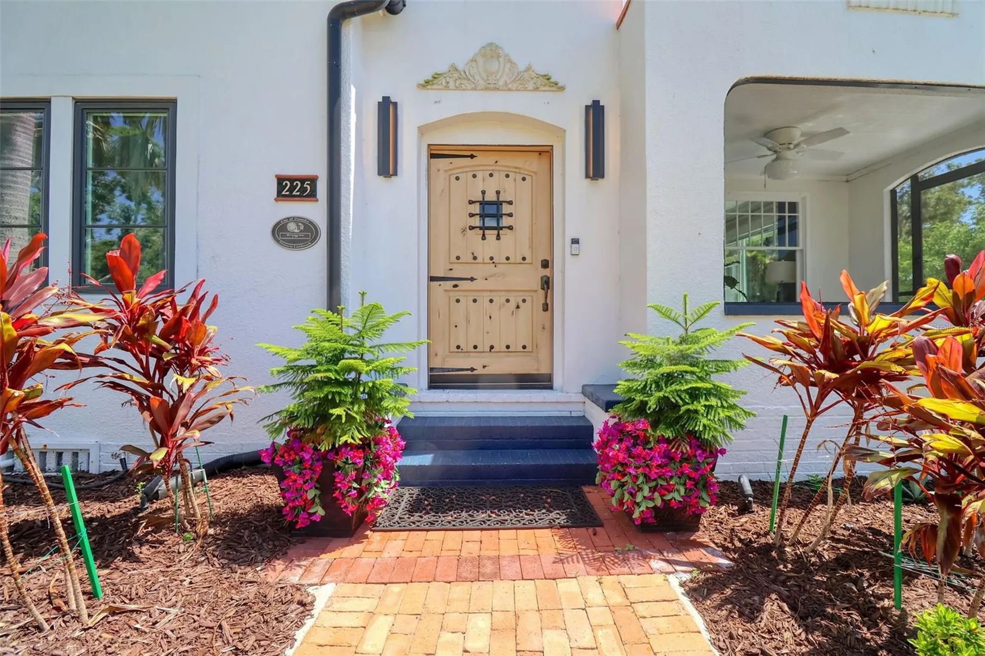 225 President Street Dunedin FL 34698
