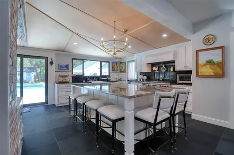 225 President Street Dunedin FL 34698