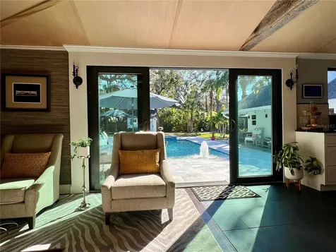 225 President Street Dunedin FL 34698
