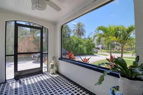 225 President Street Dunedin FL 34698