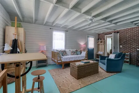 225 President Street Dunedin FL 34698