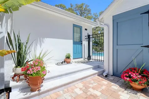 225 President Street Dunedin FL 34698