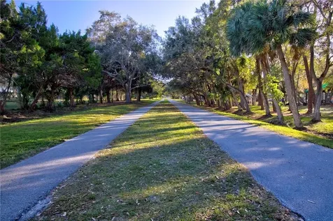 225 President Street Dunedin FL 34698