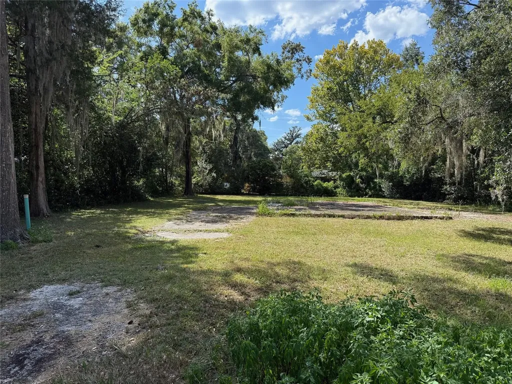1904 NW 36th Terrace Gainesville FL 32605