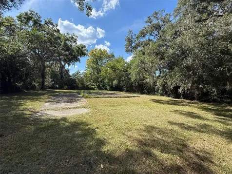 1904 NW 36th Terrace Gainesville FL 32605