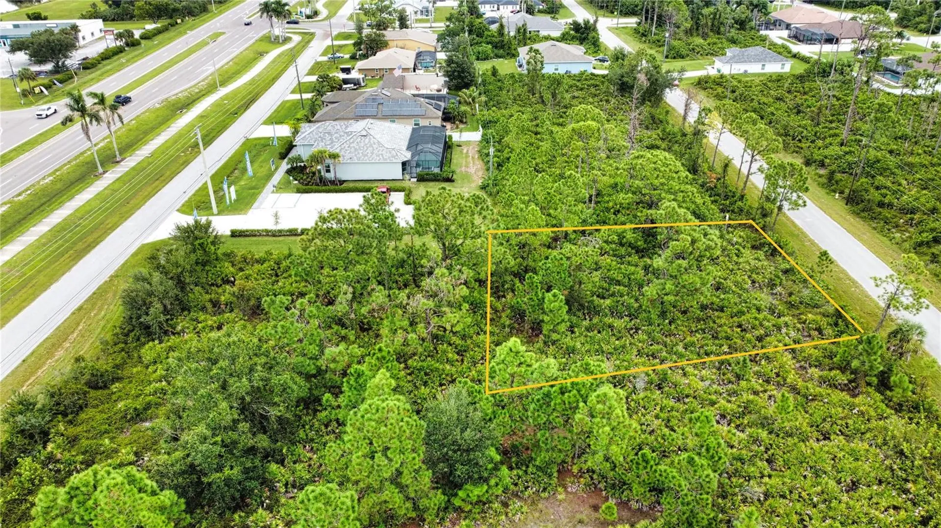8185 Dimstead Street Port Charlotte FL 33981