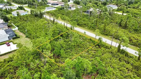 8185 Dimstead Street Port Charlotte FL 33981