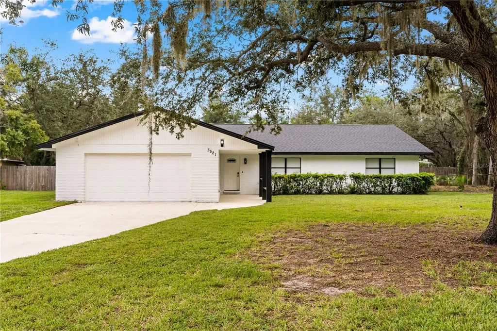 3521 Silver Oak Court Lake Wales FL 33898