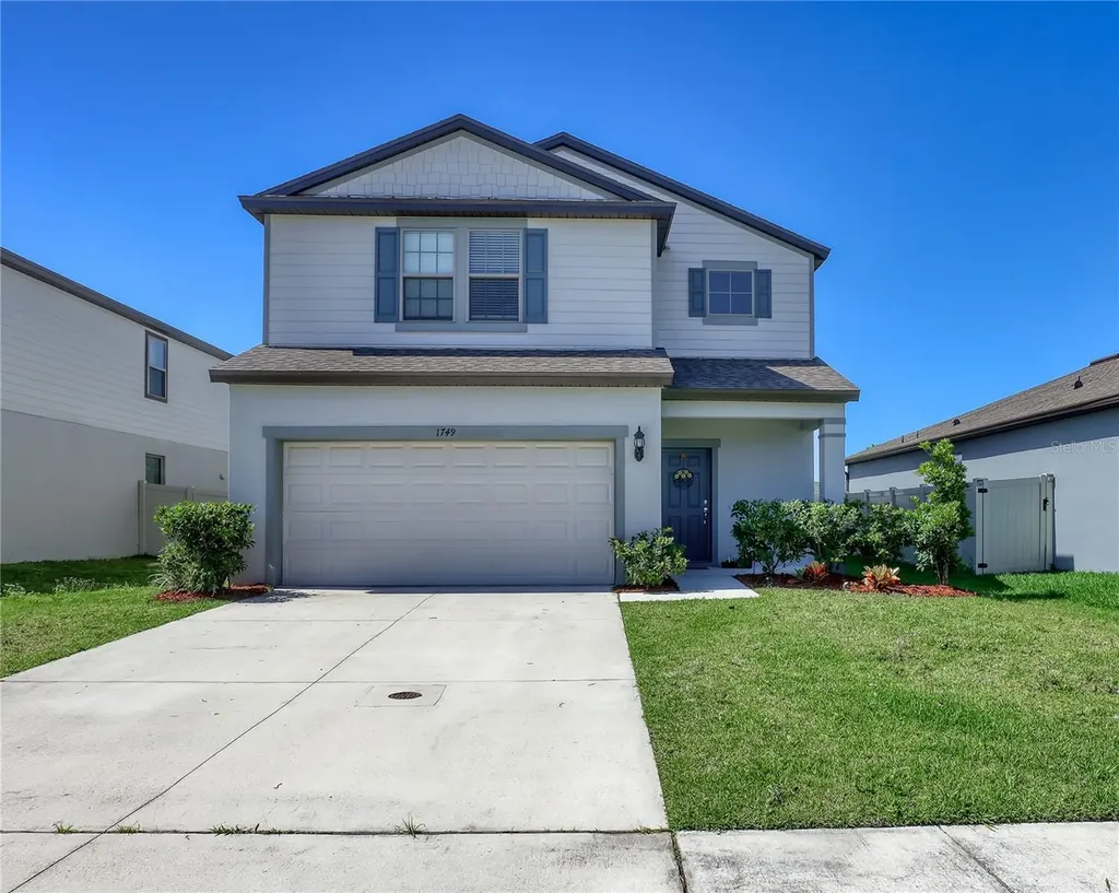 1749 Cayman Cove Circle St Cloud FL 34772