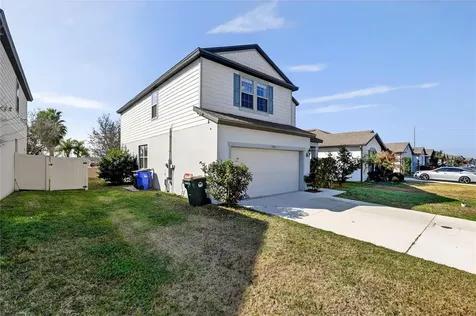 1749 Cayman Cove Circle St Cloud FL 34772