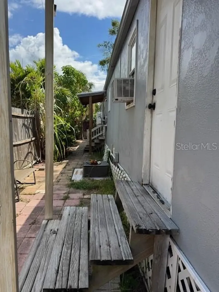 5834 Sussex Drive Tampa FL 33615