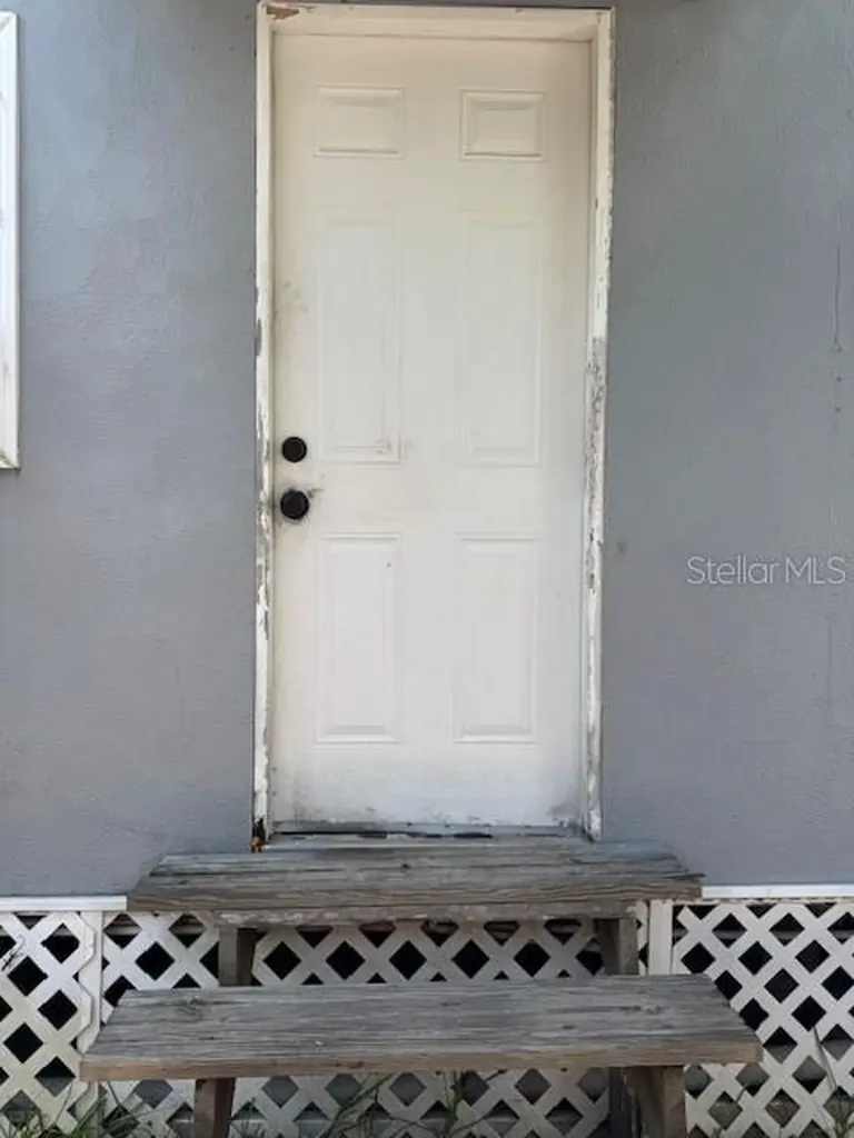5834 Sussex Drive Tampa FL 33615