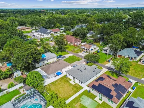 7208 N Glen Avenue Tampa FL 33614