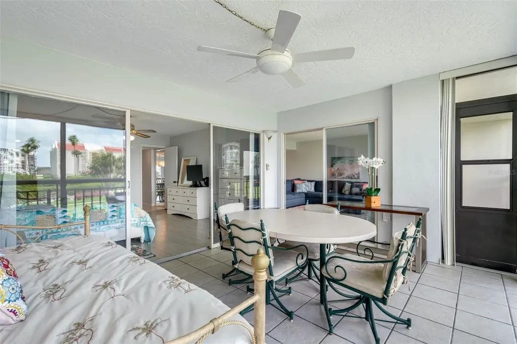 7871 Sailboat Key Boulevard S South Pasadena FL 33707